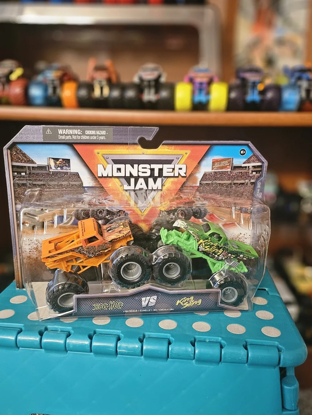 Monster Jam 2 Pack Series 30 Bog Hog Vs King Sling Diecast Monster Trucks 1:64